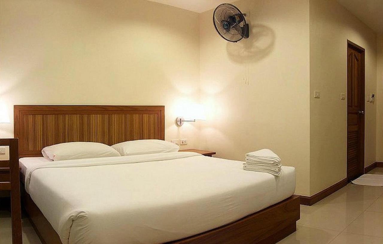 D Apartment Pattaya Luaran gambar