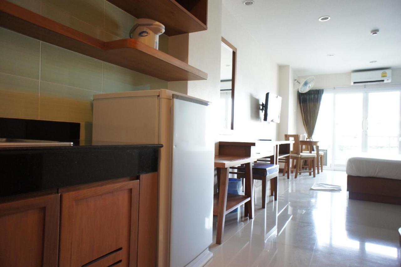 D Apartment Pattaya Luaran gambar