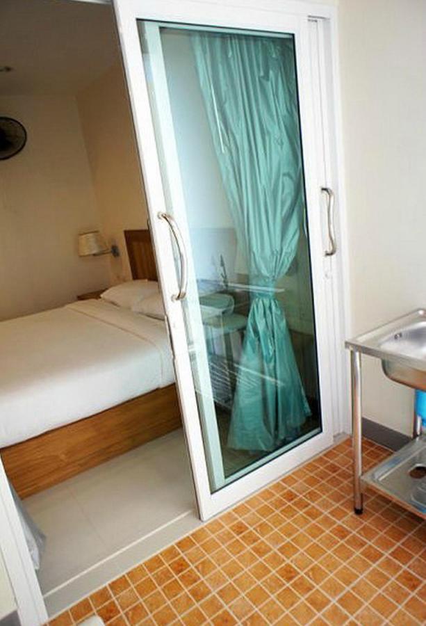 D Apartment Pattaya Luaran gambar